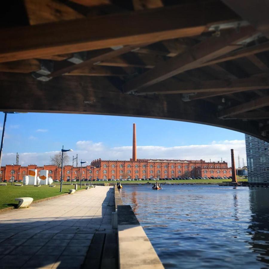 Aveiro'S Dock Apartments Екстериор снимка