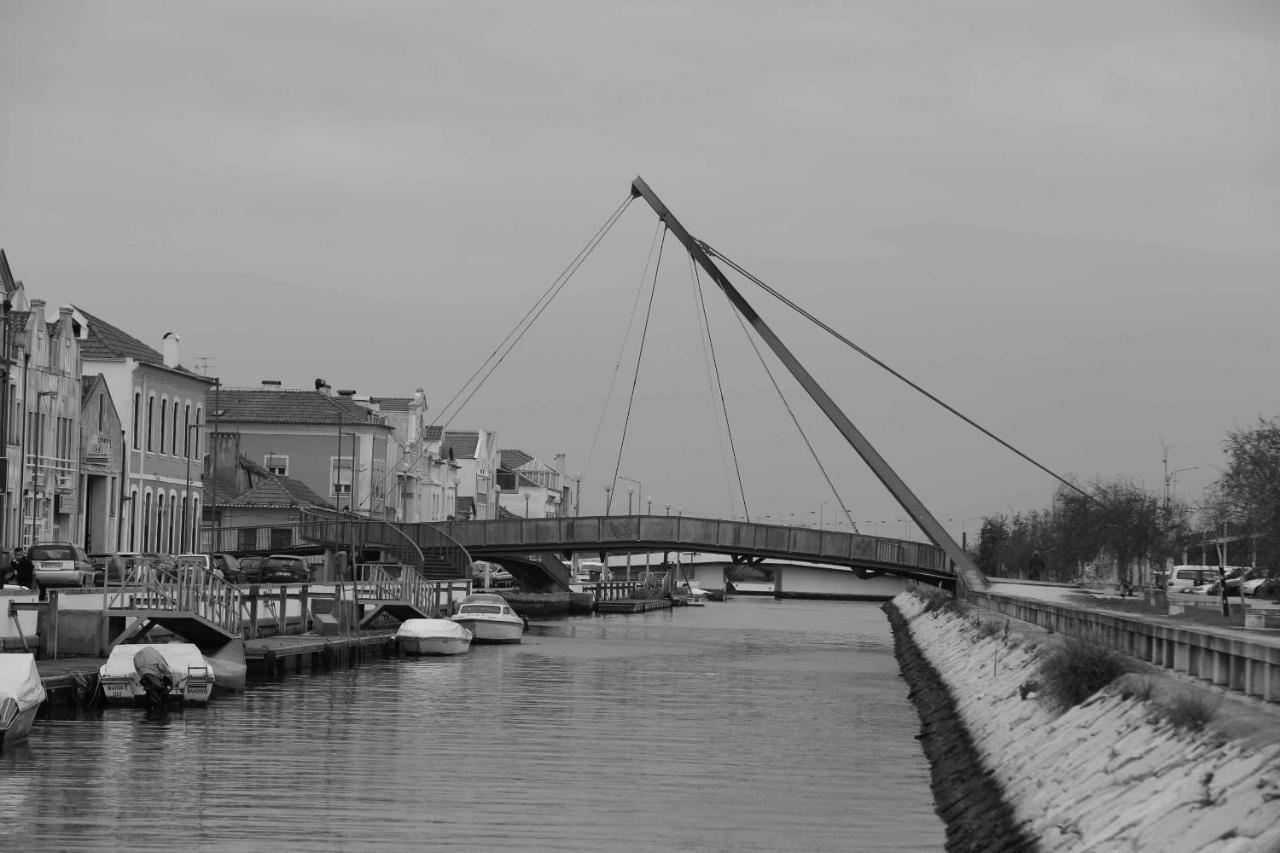 Aveiro'S Dock Apartments Екстериор снимка